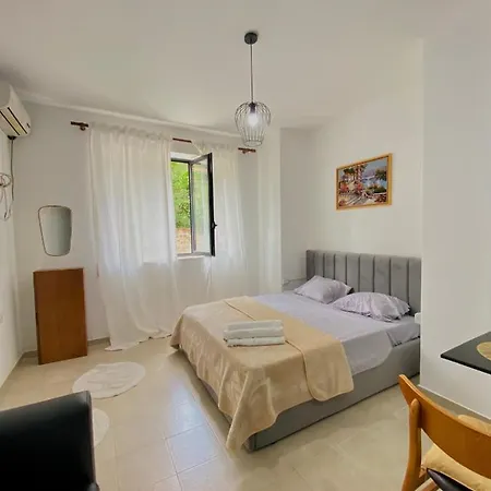 Apartment Studio *